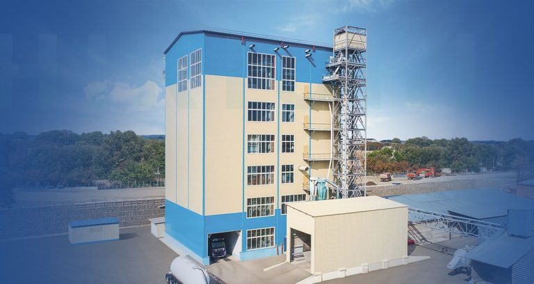 animal feed manufacturing plant
